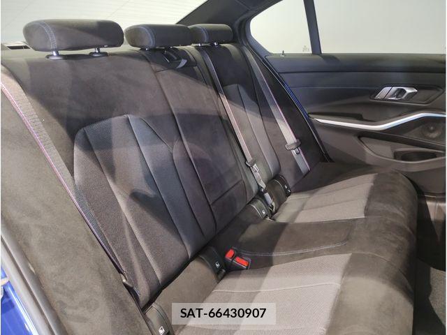 Bmw 3 SERIES 2025-10 7453133-7