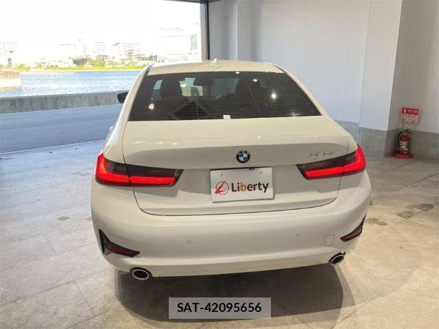 Bmw 3 SERIES 2019-07 7453144-12