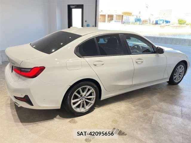 Bmw 3 SERIES 2019-07 7453144-13