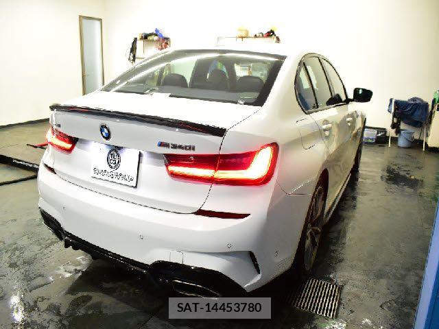 Bmw 3 SERIES 2021-06 7453130-26