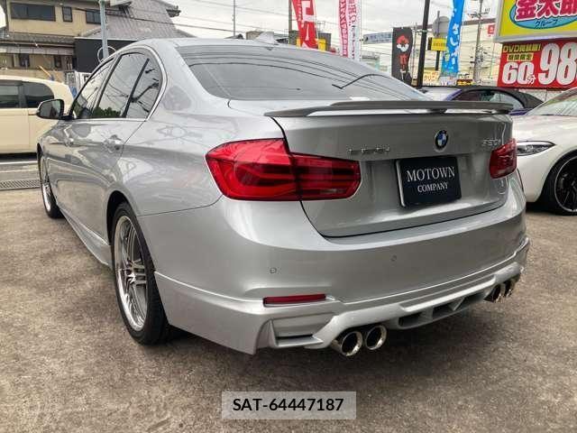 Bmw 3 SERIES 2017-04 7453142-24