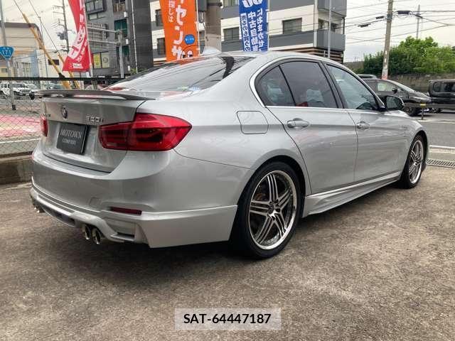 Bmw 3 SERIES 2017-04 7453142-27