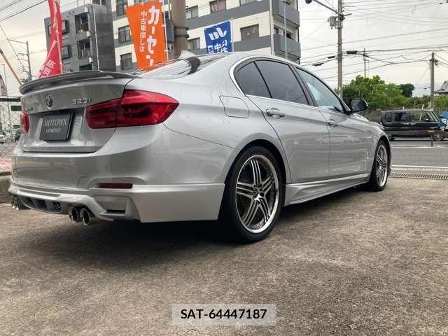 Bmw 3 SERIES 2017-04 7453142-29
