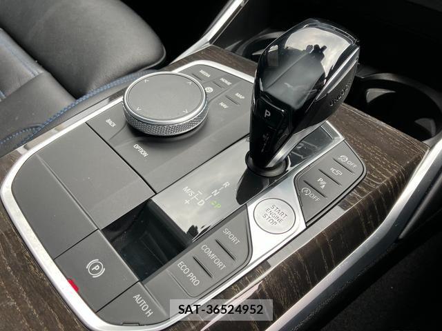 Bmw 3 SERIES 2019-06 7453136-16