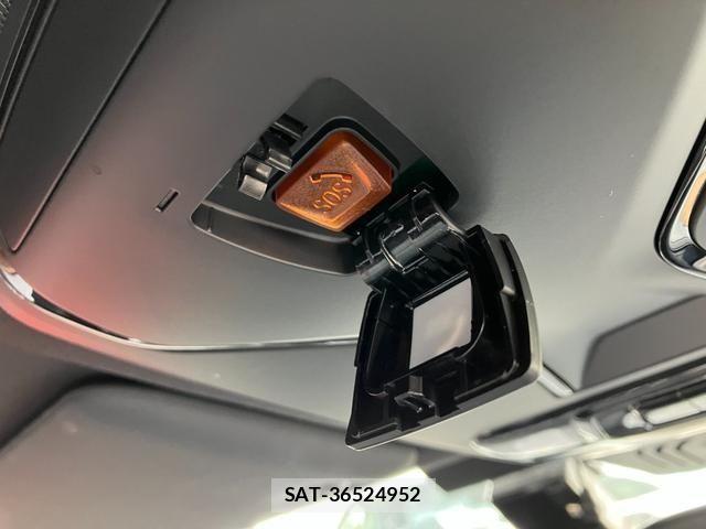 Bmw 3 SERIES 2019-06 7453136-21