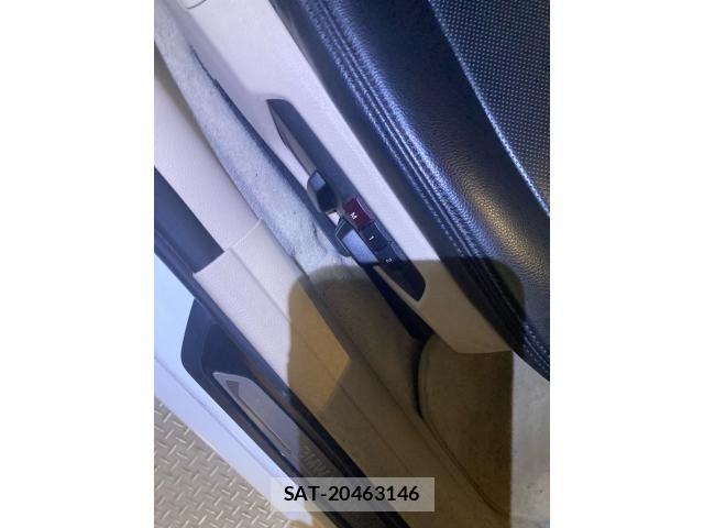 Bmw 3 SERIES 2012-12 7453150-17