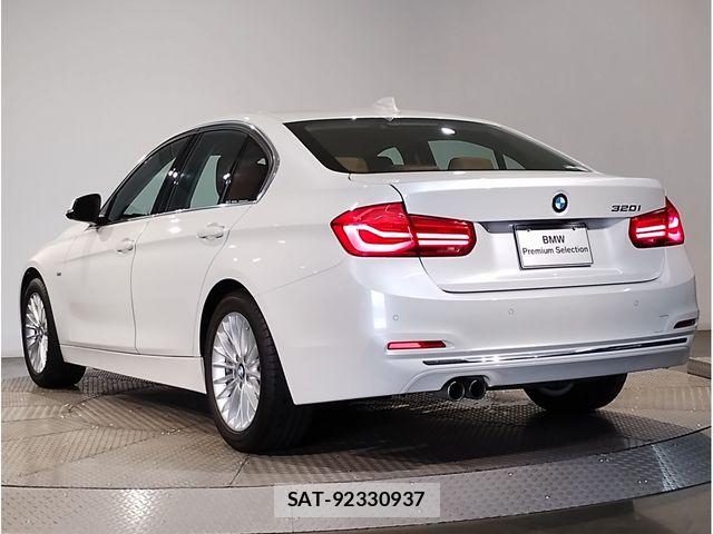 Bmw 3 SERIES 2018-02 7499676-2