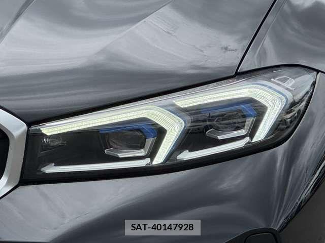 Bmw 3 SERIES 2023-02 7508219-11