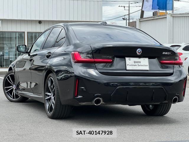 Bmw 3 SERIES 2023-02 7508219-2