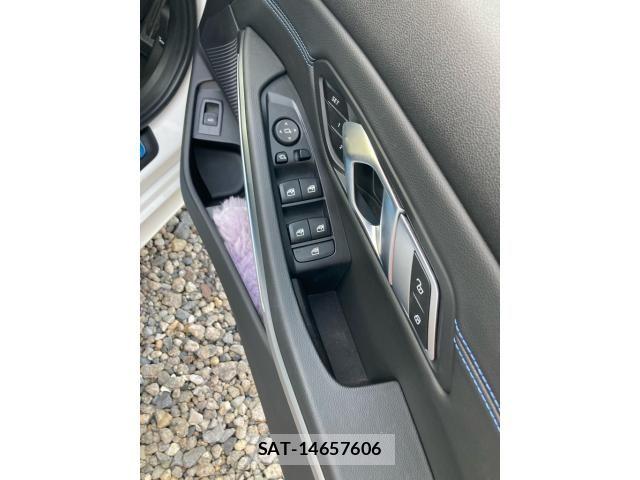 Bmw 3 SERIES 2022-10 7561872-11