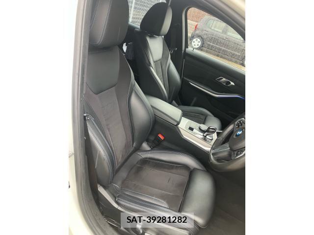 Bmw 3 SERIES 2020-03 7615191-16