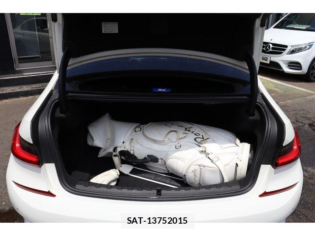 Bmw 3 SERIES 2019-10 7615188-23