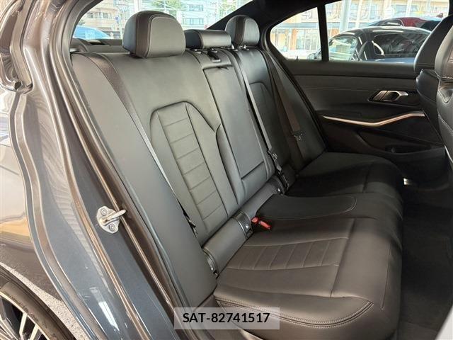Bmw 3 SERIES 2020-11 7615190-13