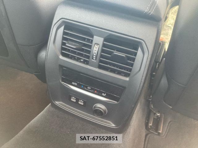 Bmw 3 SERIES 2019-08 7615194-15