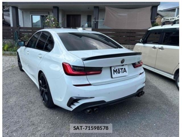 Bmw 3 SERIES 2022-01 7721315-1