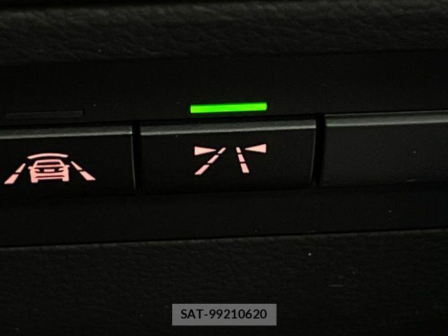 Bmw 3 SERIES 2017-08 7721325-6