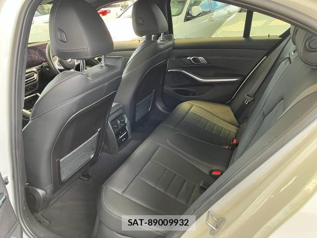 Bmw 3 SERIES 2023-03 7721299-13
