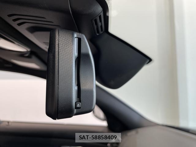 Bmw 3 SERIES 2021-04 7721319-7