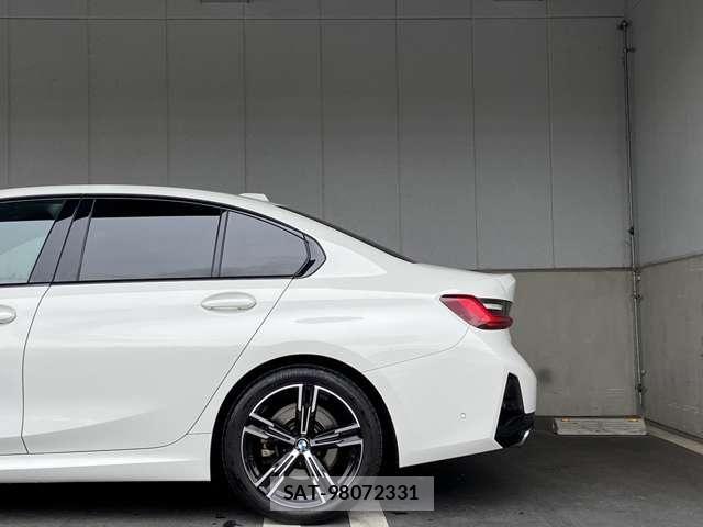 Bmw 3 SERIES 2023-07 7721300-26