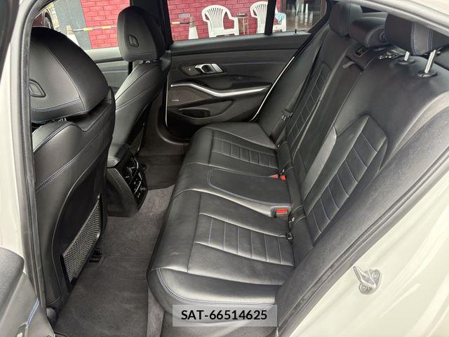 Bmw 3 SERIES 2019-06 7721321-8