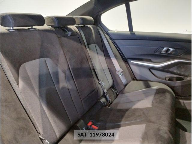 Bmw 3 SERIES 2025-06 7782901-11