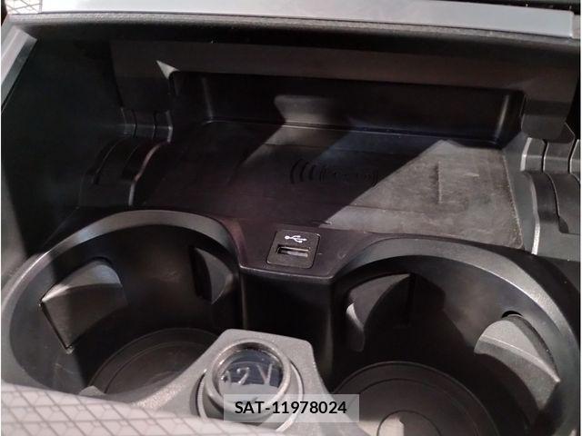 Bmw 3 SERIES 2025-06 7782901-24