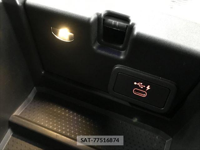 Bmw 3 SERIES 2021-06 7782896-16