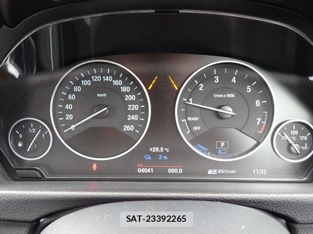 Bmw 3 SERIES 2017-06 7782894-9