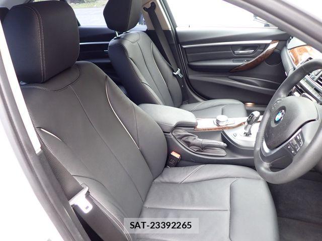 Bmw 3 SERIES 2017-06 7782894-18