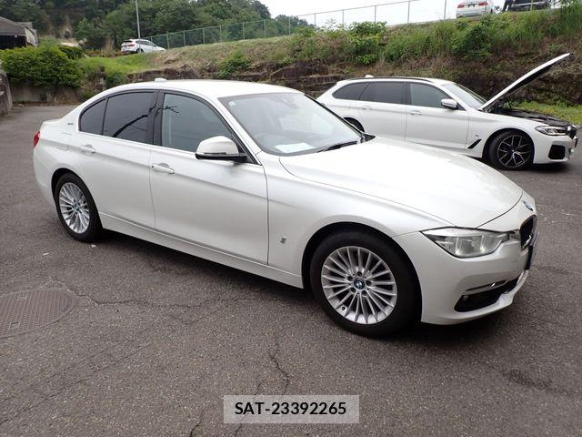 Bmw 3 SERIES 2017-06 7782894-3