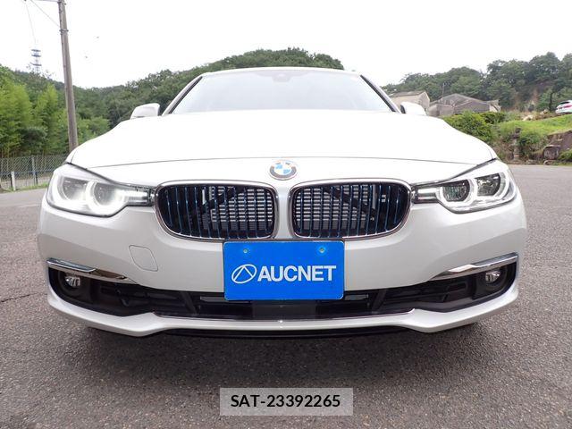 Bmw 3 SERIES 2017-06 7782894-4