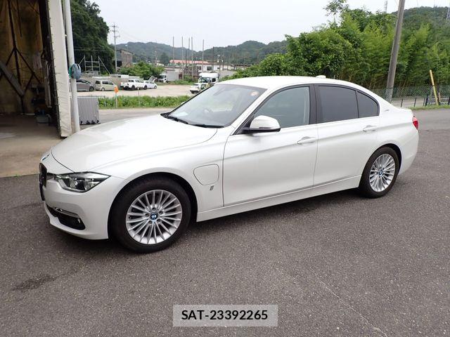 Bmw 3 SERIES 2017-06 7782894-5
