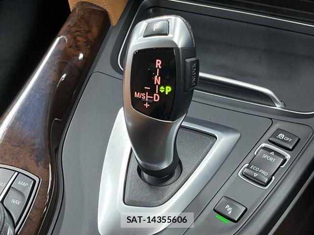Bmw 3 SERIES 2018-08 7782884-12