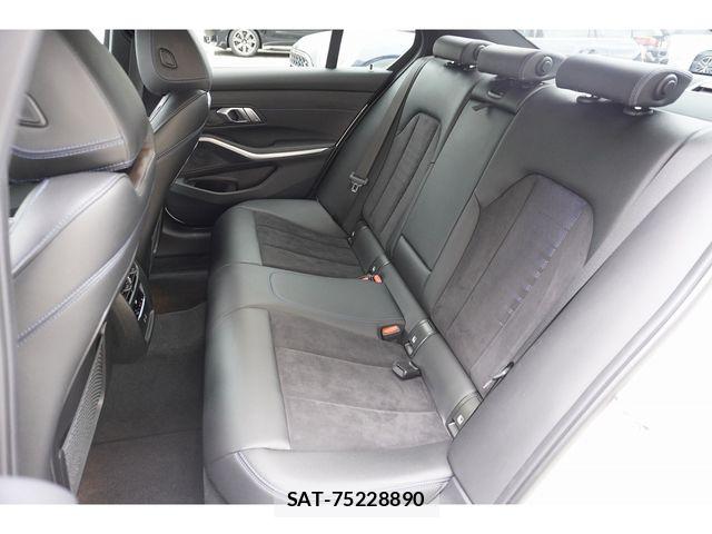 Bmw 3 SERIES 2023-12 7782895-14