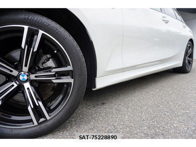 Bmw 3 SERIES 2023-12 7782895-2