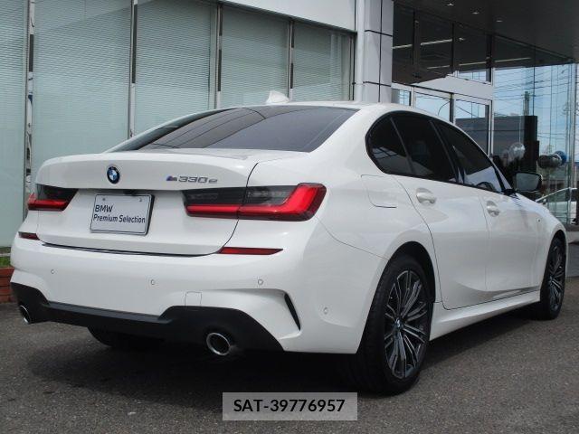 Bmw 3 SERIES 2021-06 7902312-2