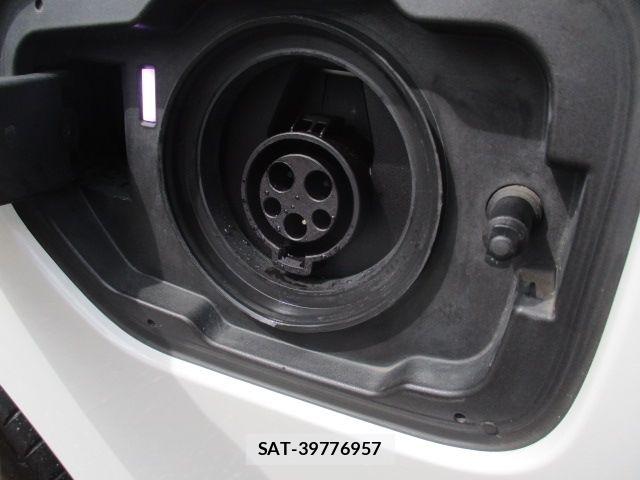 Bmw 3 SERIES 2021-06 7902312-6