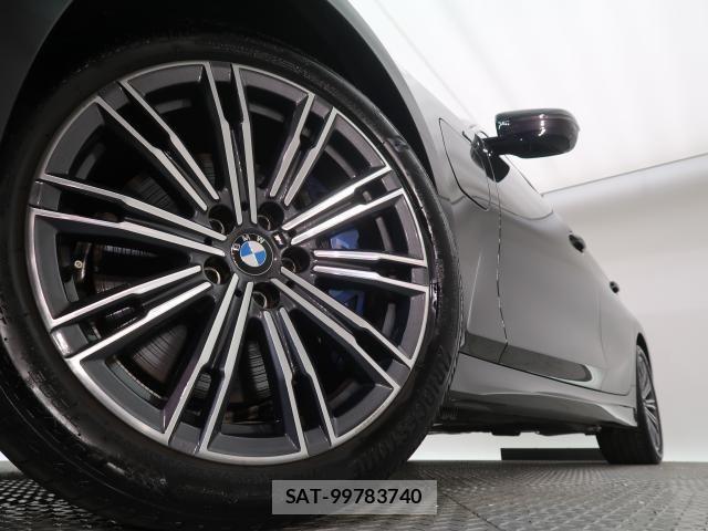 Bmw 3 SERIES 2021-10 7902309-3