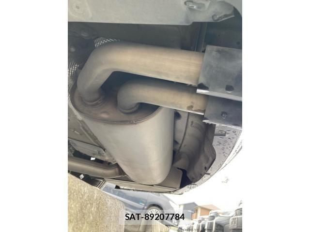 Bmw 3 SERIES 2018-06 7902319-7