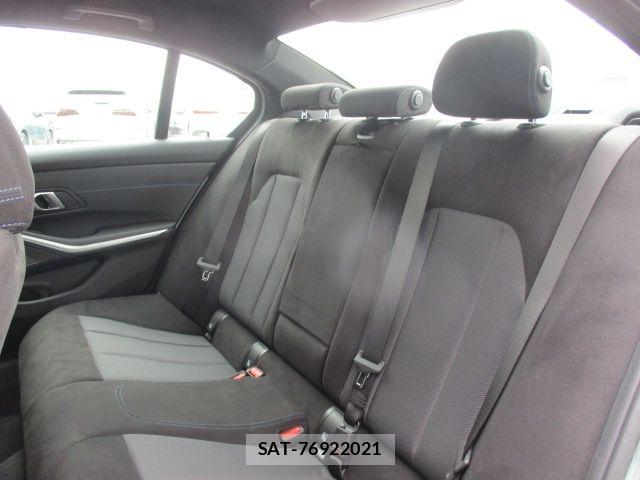 Bmw 3 SERIES 2025-09 7902307-27