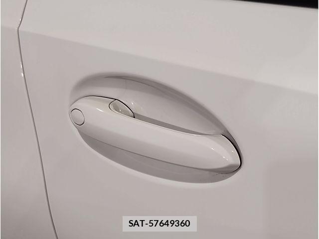 Bmw 3 SERIES 2019-10 7960640-12