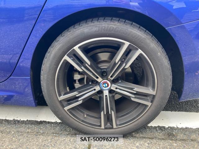 Bmw 3 SERIES 2023-04 8034559-8