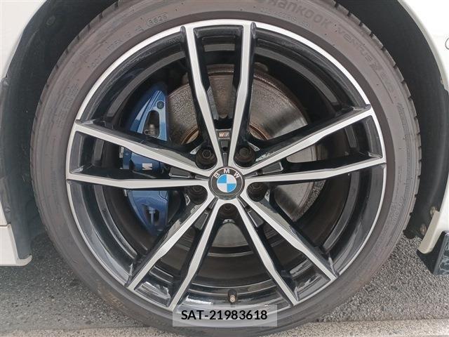 Bmw 3 SERIES 2019-05 8073019-15