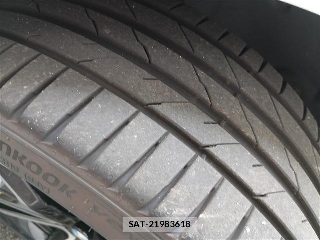 Bmw 3 SERIES 2019-05 8073019-17