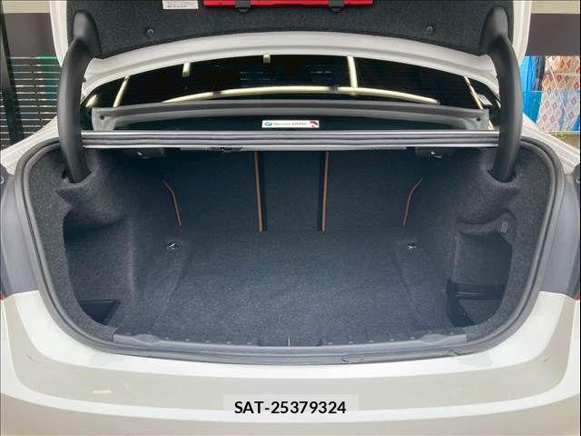 Bmw 3 SERIES 2017-10 8073024-12