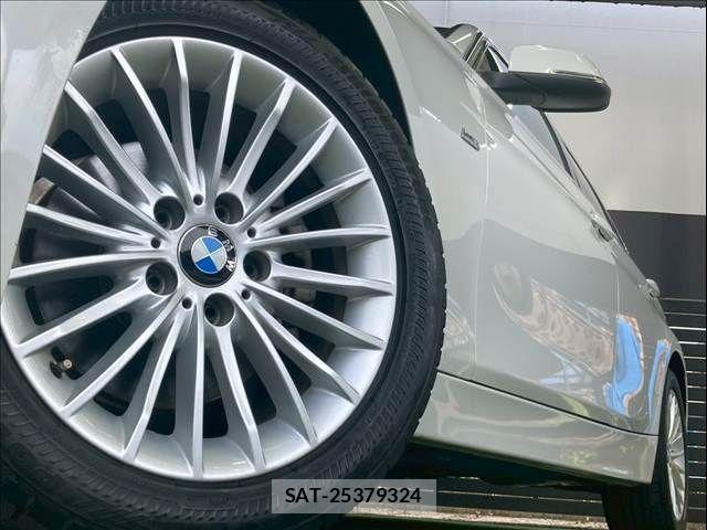 Bmw 3 SERIES 2017-10 8073024-18