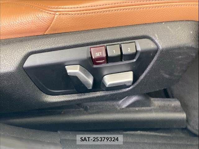 Bmw 3 SERIES 2017-10 8073024-7