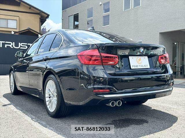 Bmw 3 SERIES 2017-07 8073022-18