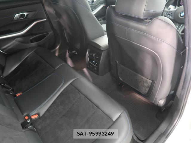 Bmw 3 SERIES 2019-08 8098201-9
