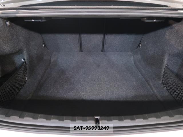 Bmw 3 SERIES 2019-08 8098201-10